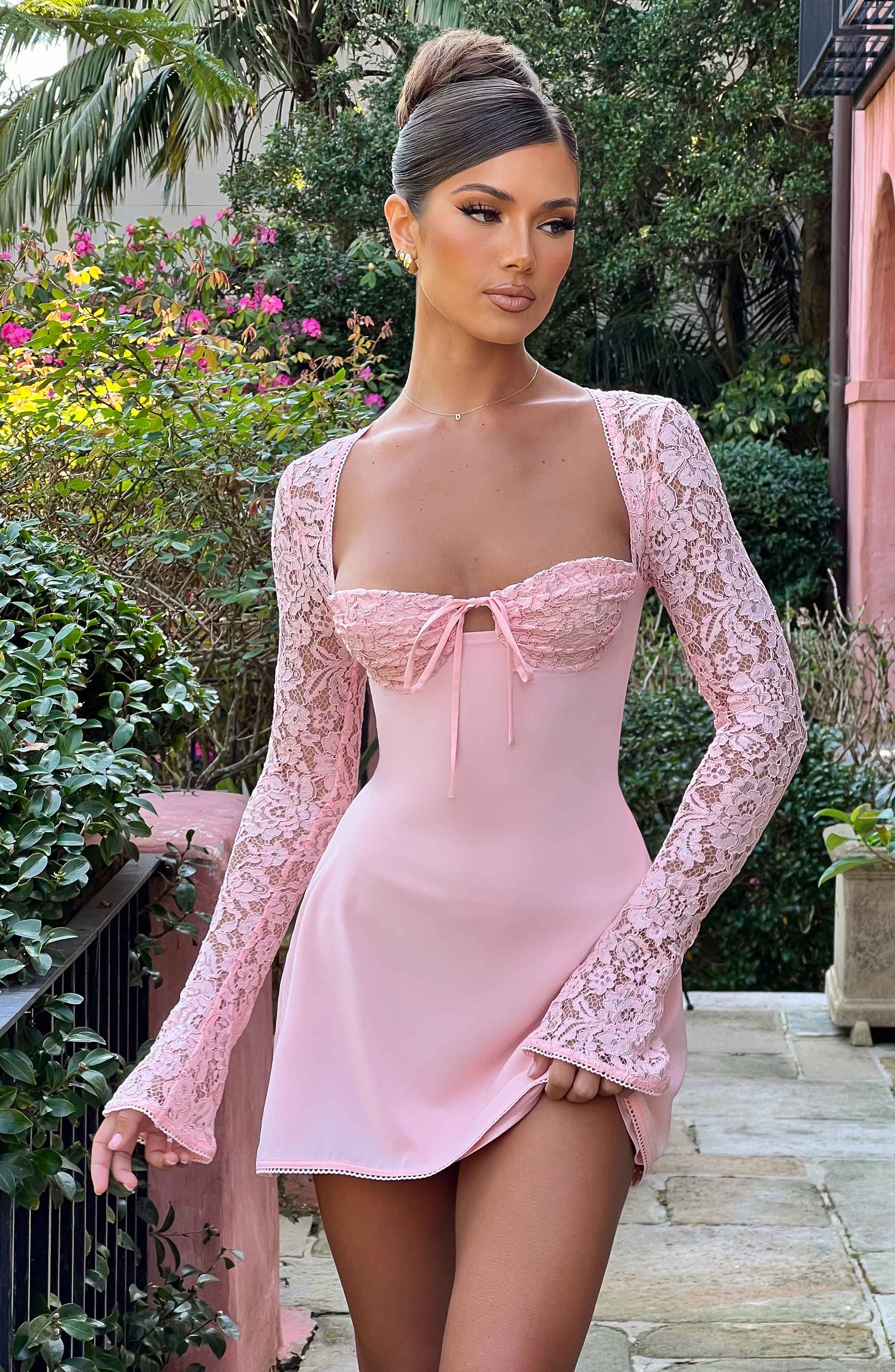 Flora Lace Mini