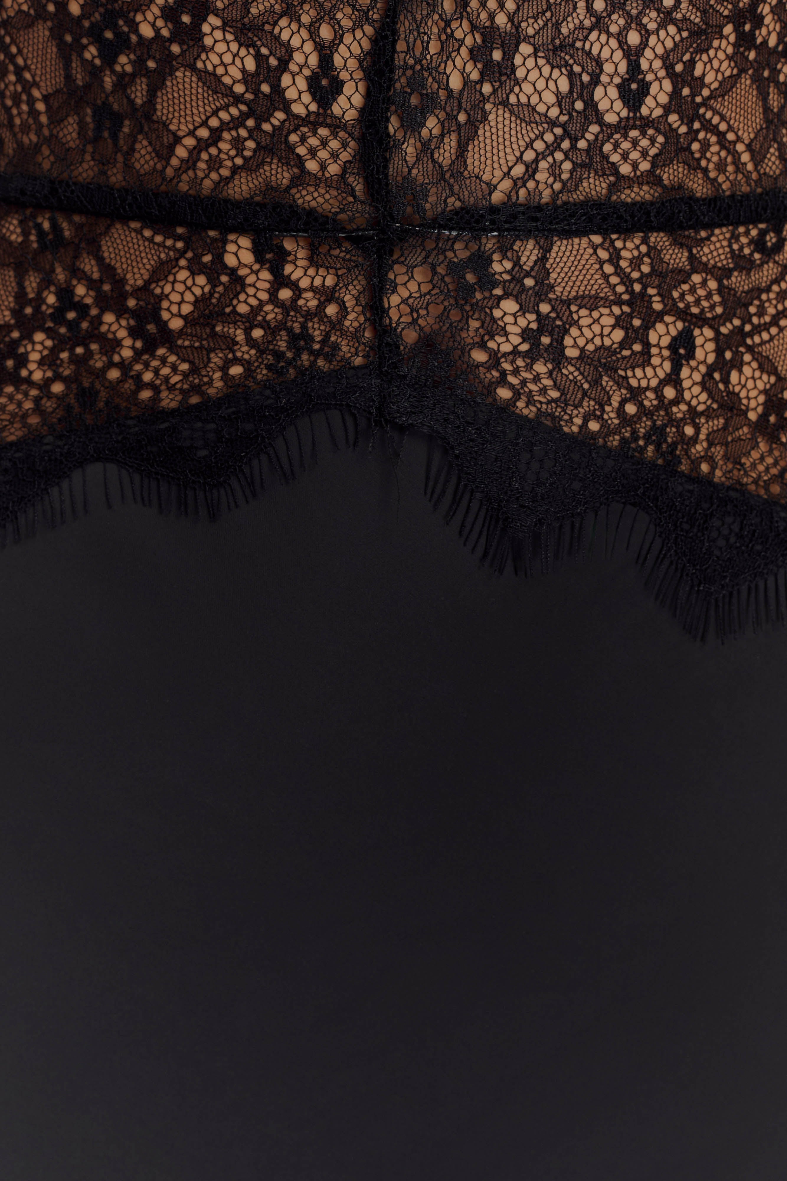 SELENA LACE MAXI – NOIR