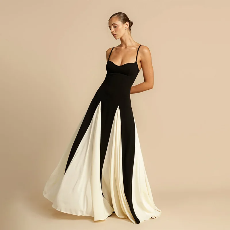 La Domina Maxi Dress